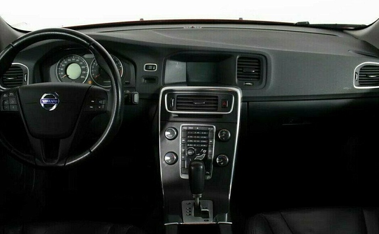 Volvo S60 1.6 Робот
