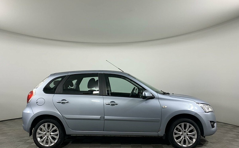 Datsun mi-DO