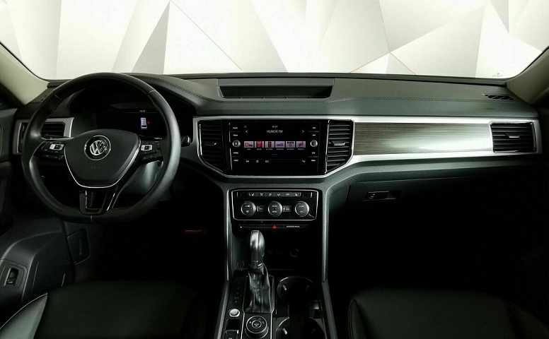 Volkswagen Teramont 2.0T AT 4Motion (220 л.с.) Status Белый