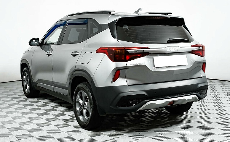 Kia Seltos 2.0 CVT