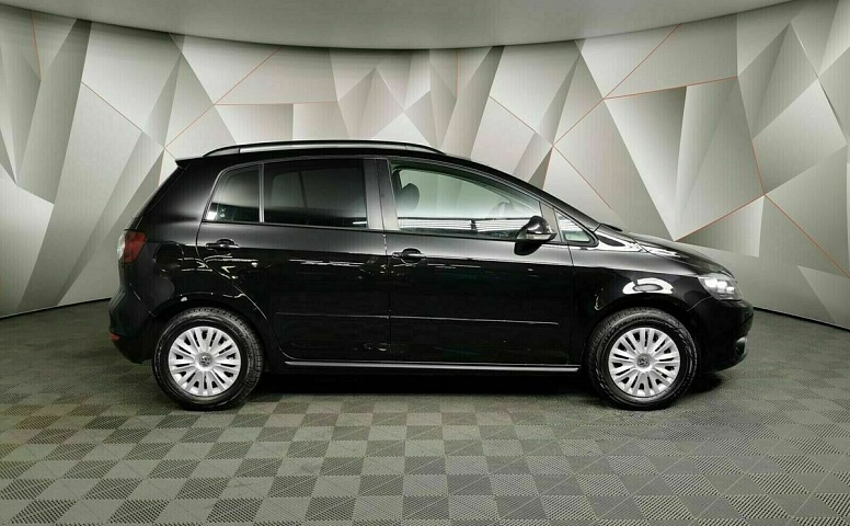 Volkswagen golf plus