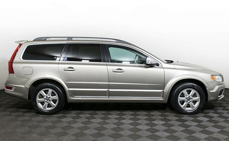 Volvo XC70