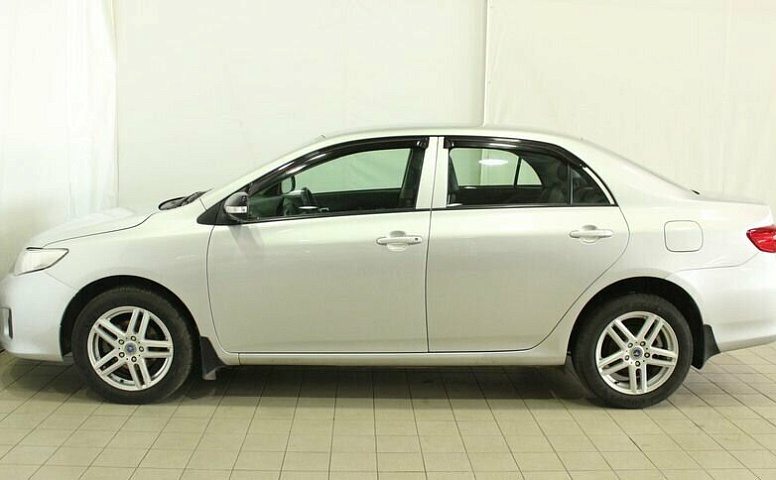 Toyota Corolla X (E140, E150) Рестайлинг