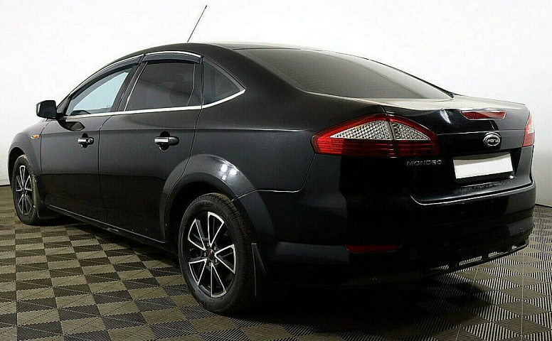 Ford mondeo