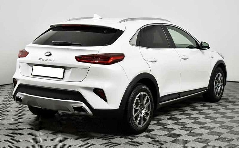 Kia xceed робот 2021 с пробегом 7 300 км
