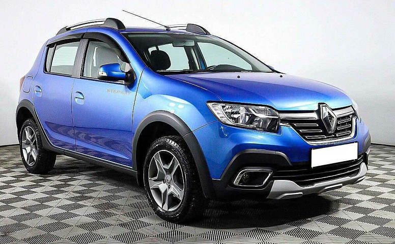 Renault sandero stepway акпп 2021 с пробегом 9 830 км