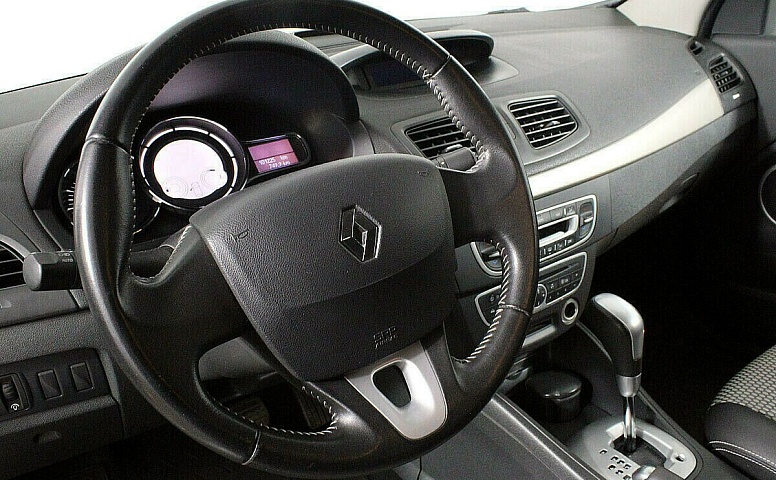 Renault fluence