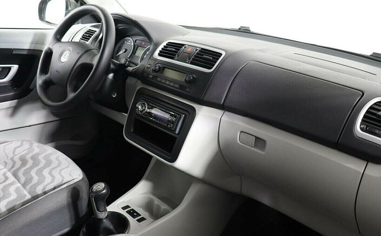 Skoda Fabia II
