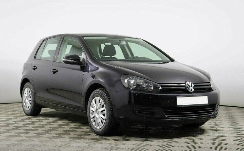 Volkswagen Golf 1.6 Робот