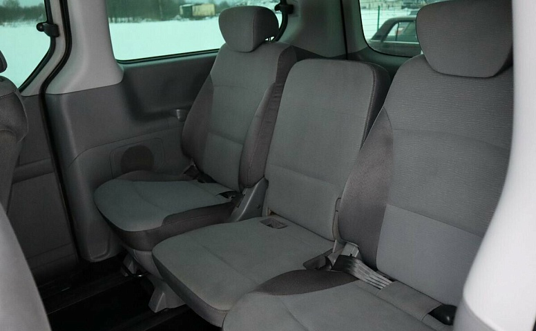 Hyundai Grand Starex I