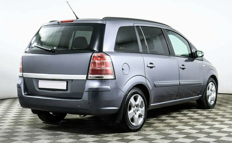 Opel Zafira 1.8 Робот