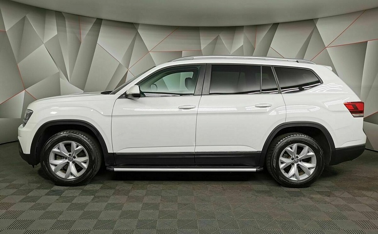 Volkswagen Teramont 2.0T AT 4Motion (220 л.с.) Status Белый