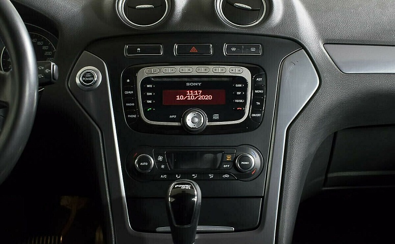 Ford mondeo