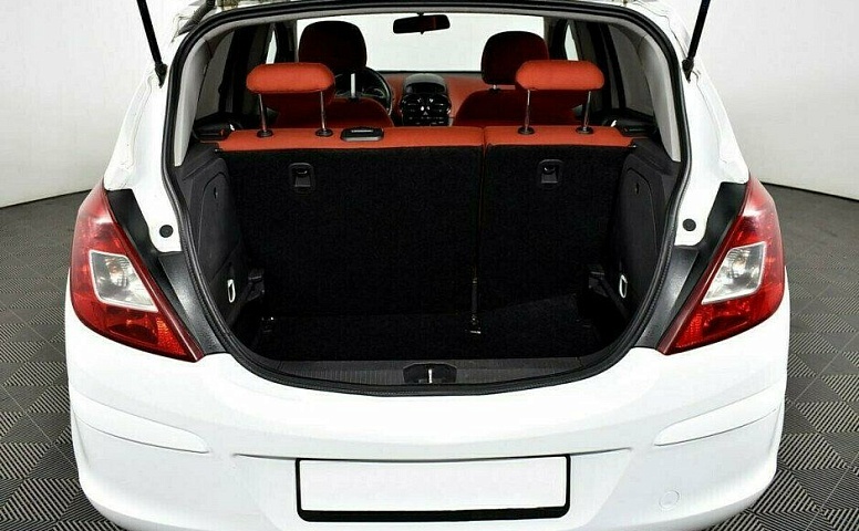 Opel Corsa 1.4 Автомат
