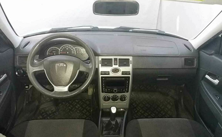 LADA (ВАЗ) 2170 1.6 MT (98 л.с.)