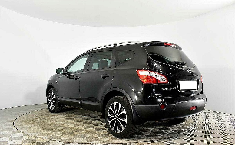 Nissan qashqai+2 cvt 2013 с пробегом 55 790 км