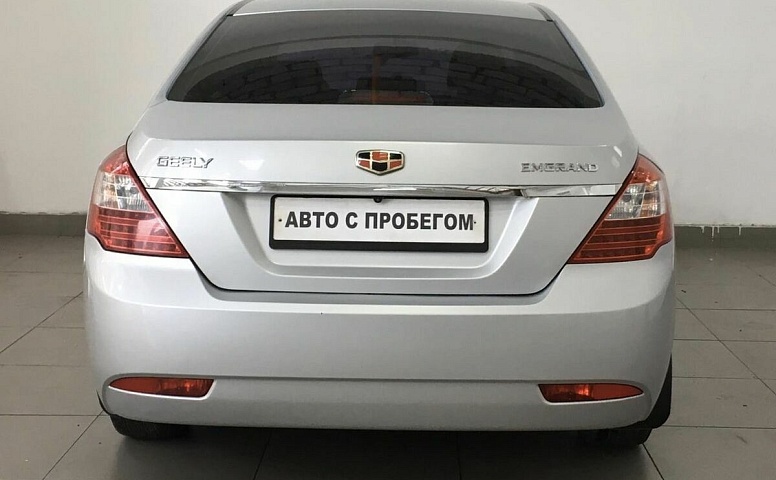 Geely EMGRAND 1.5 MT (98 л.с.)