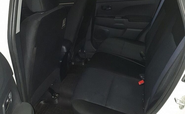Mitsubishi ASX I