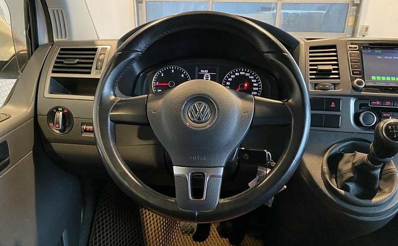 Volkswagen Caravelle T5 Рестайлинг