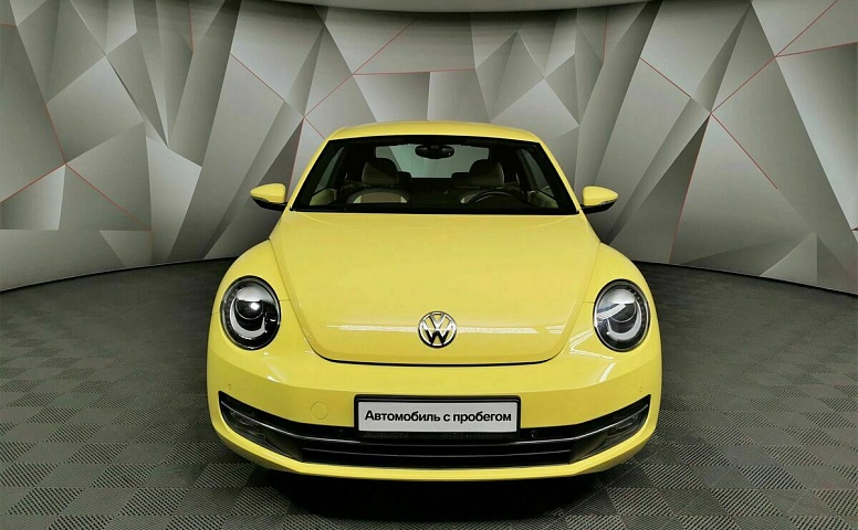 Volkswagen Beetle 1.2 TSI BlueMotion DSG (105 л.с.) Жёлтый