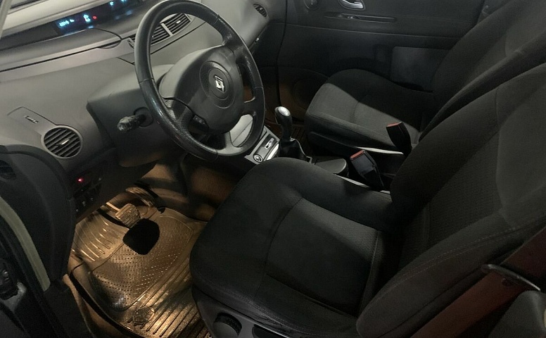 Renault ESPACE 2.0d AT (173 л.с.)