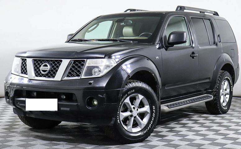 Nissan Pathfinder III