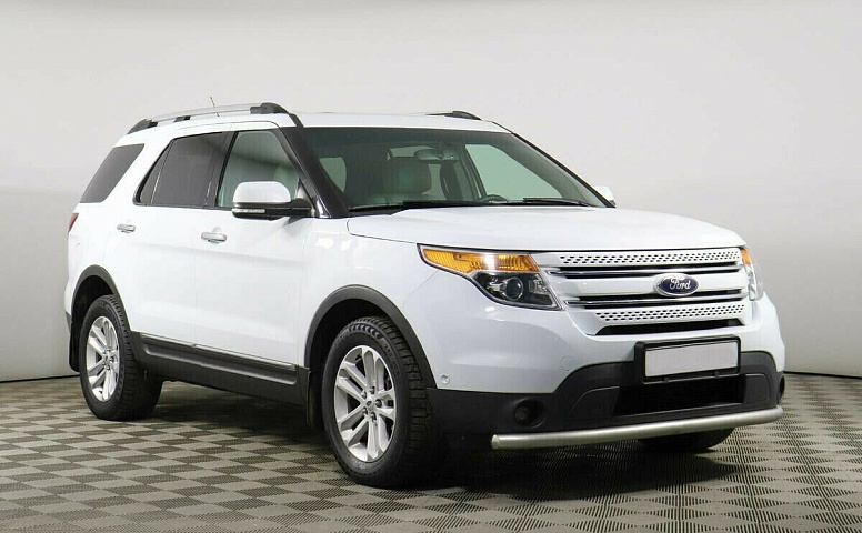 Ford Explorer V