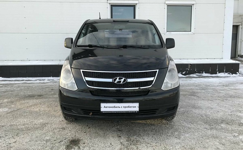 Hyundai Grand Starex I