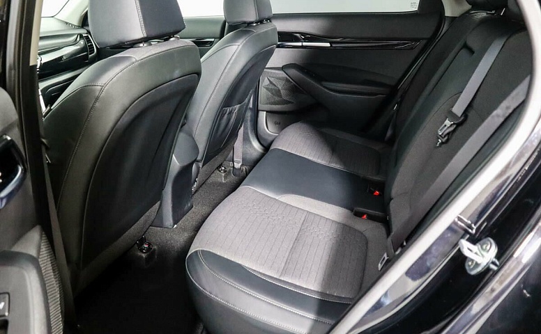 Kia Seltos 2.0 CVT