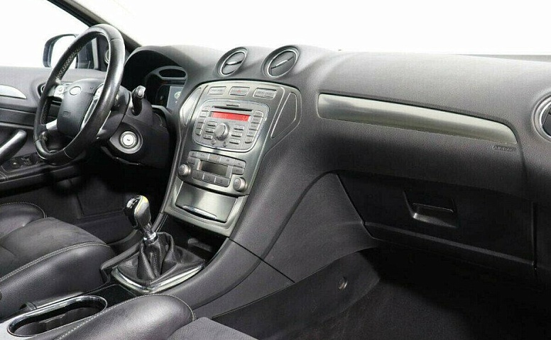 Ford Mondeo 1.8 Механика