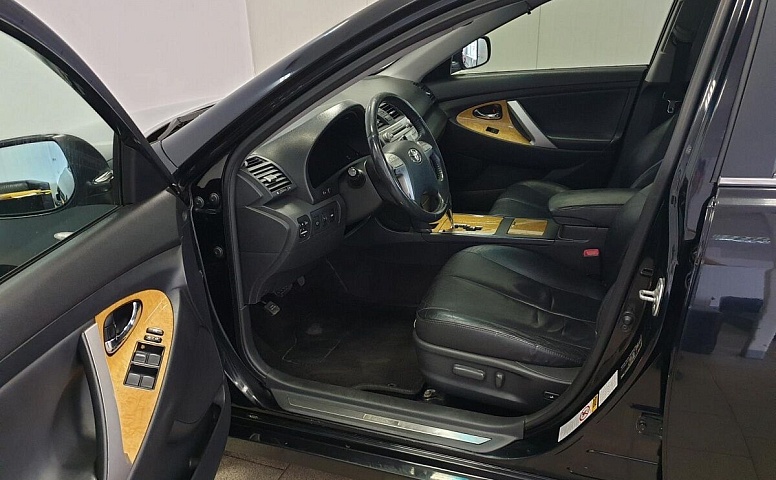 Toyota Camry VI (XV40)