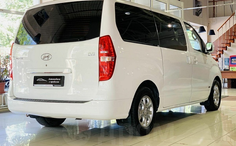 Hyundai Grand Starex