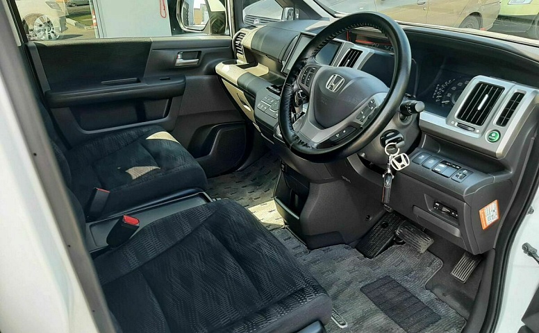 Honda stepw gn