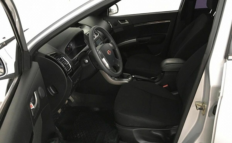 Geely EMGRAND 1.5 MT (98 л.с.)
