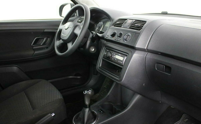 Skoda Fabia II Рестайлинг