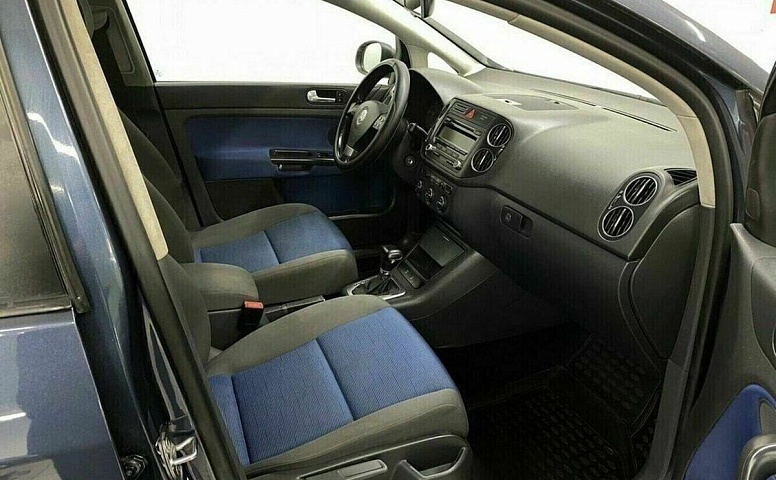 Volkswagen golf plus