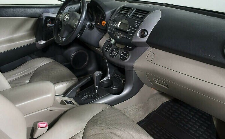 Toyota RAV4 III (XA30)