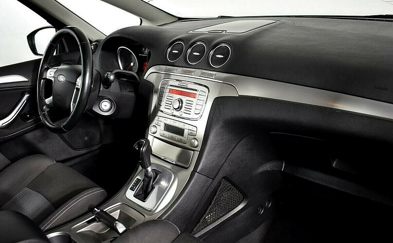 Ford S-MAX I Рестайлинг