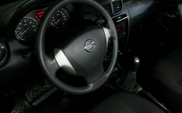 Nissan terrano