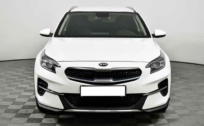 Kia xceed робот 2021 с пробегом 7 300 км