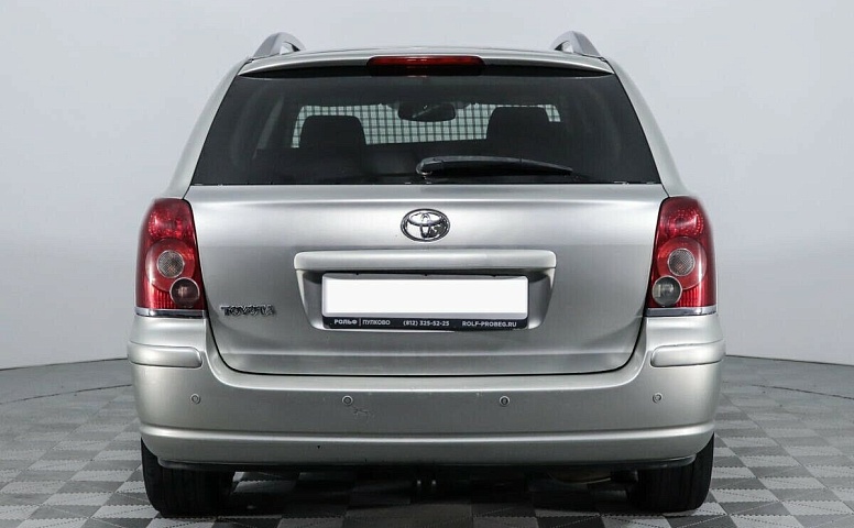 Toyota Avensis II Рестайлинг