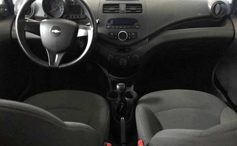 Chevrolet SPARK 1.0 MT (67 л.с.)