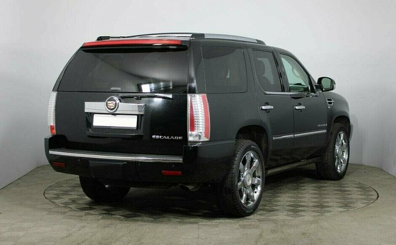Cadillac Escalade 6.2 Автомат