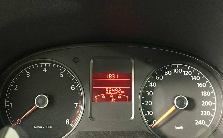 Volkswagen polo v