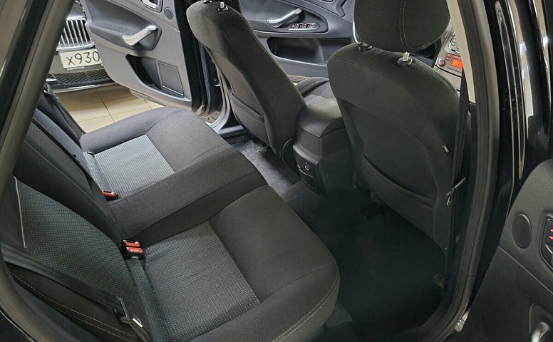 Ford Mondeo IV