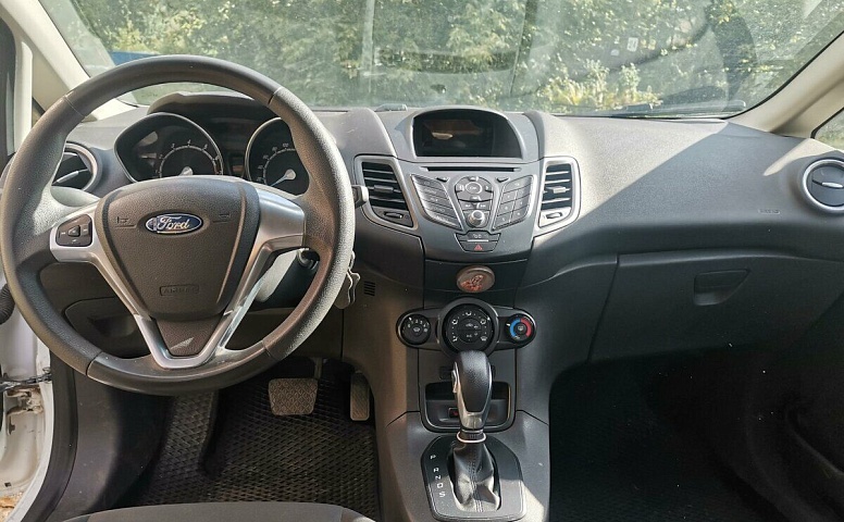 Ford Fiesta Mk6 Рестайлинг