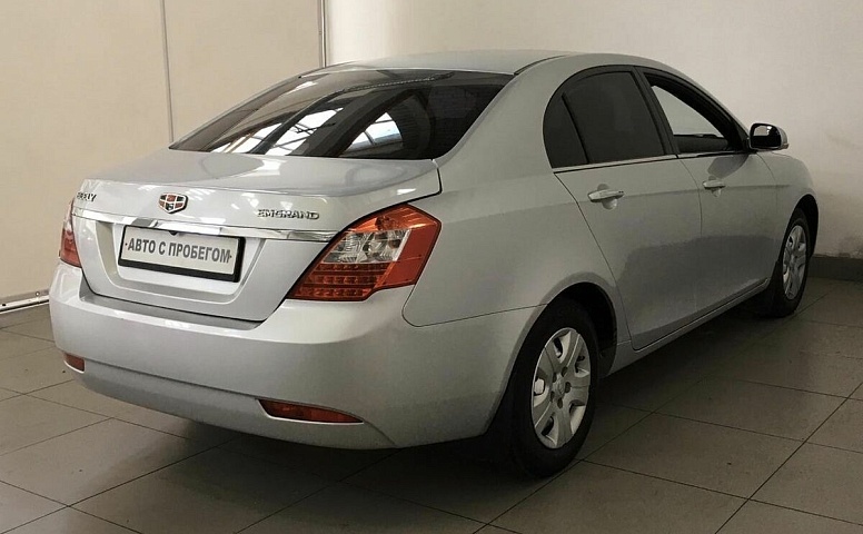 Geely EMGRAND 1.5 MT (98 л.с.)