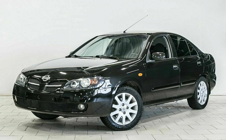Nissan almera