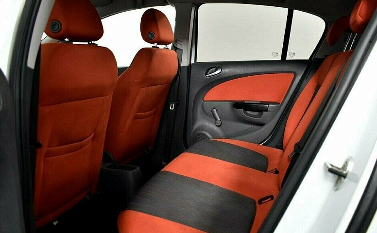 Opel Corsa 1.4 Автомат