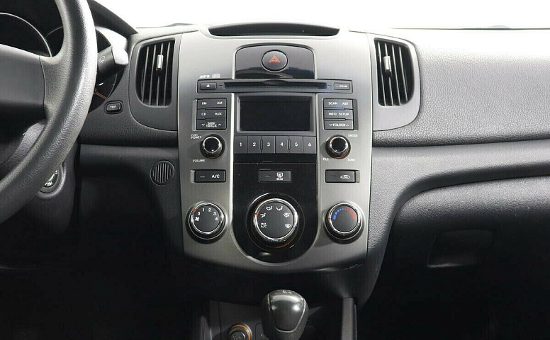 Kia Cerato II
